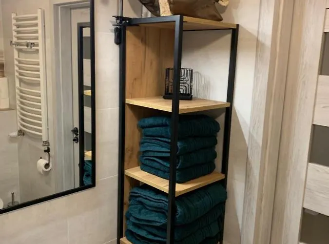 Przystanek شقة أوسترون